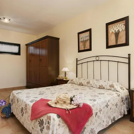 La Casa Del Sol L By Holidays Fuerteventura Villa *